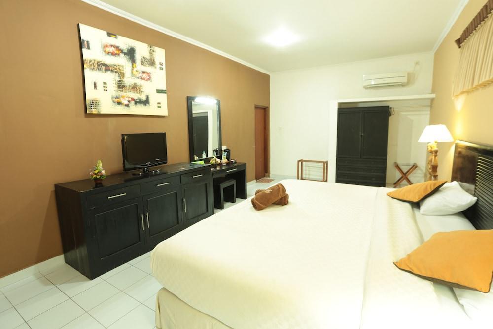 La Walon Hotel Kuta  Ngoại thất bức ảnh