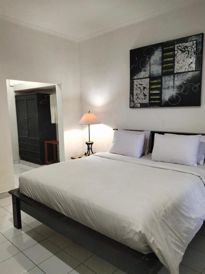 La Walon Hotel Kuta  Ngoại thất bức ảnh