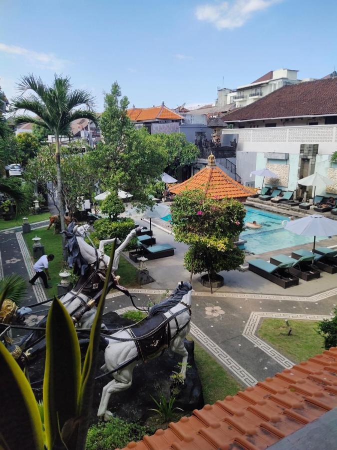 La Walon Hotel Kuta  Ngoại thất bức ảnh