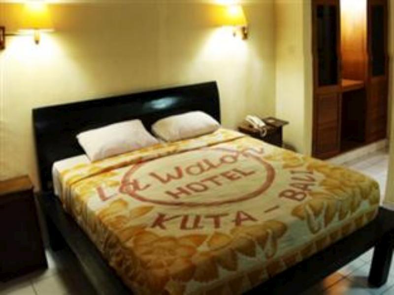 La Walon Hotel Kuta  Ngoại thất bức ảnh