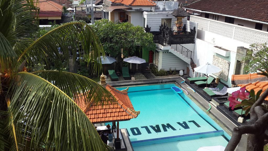 La Walon Hotel Kuta  Ngoại thất bức ảnh