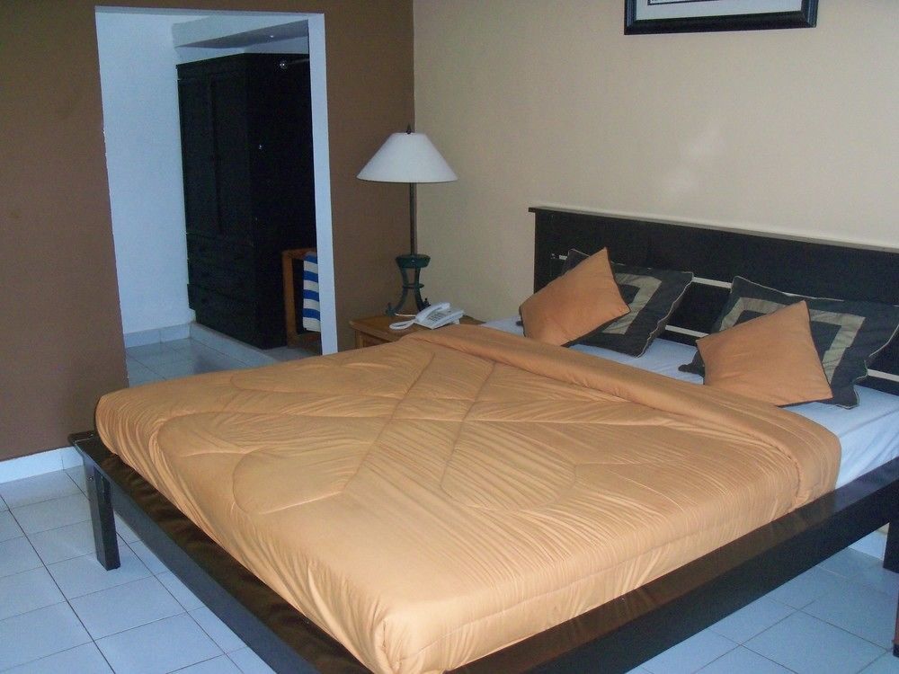 La Walon Hotel Kuta  Ngoại thất bức ảnh
