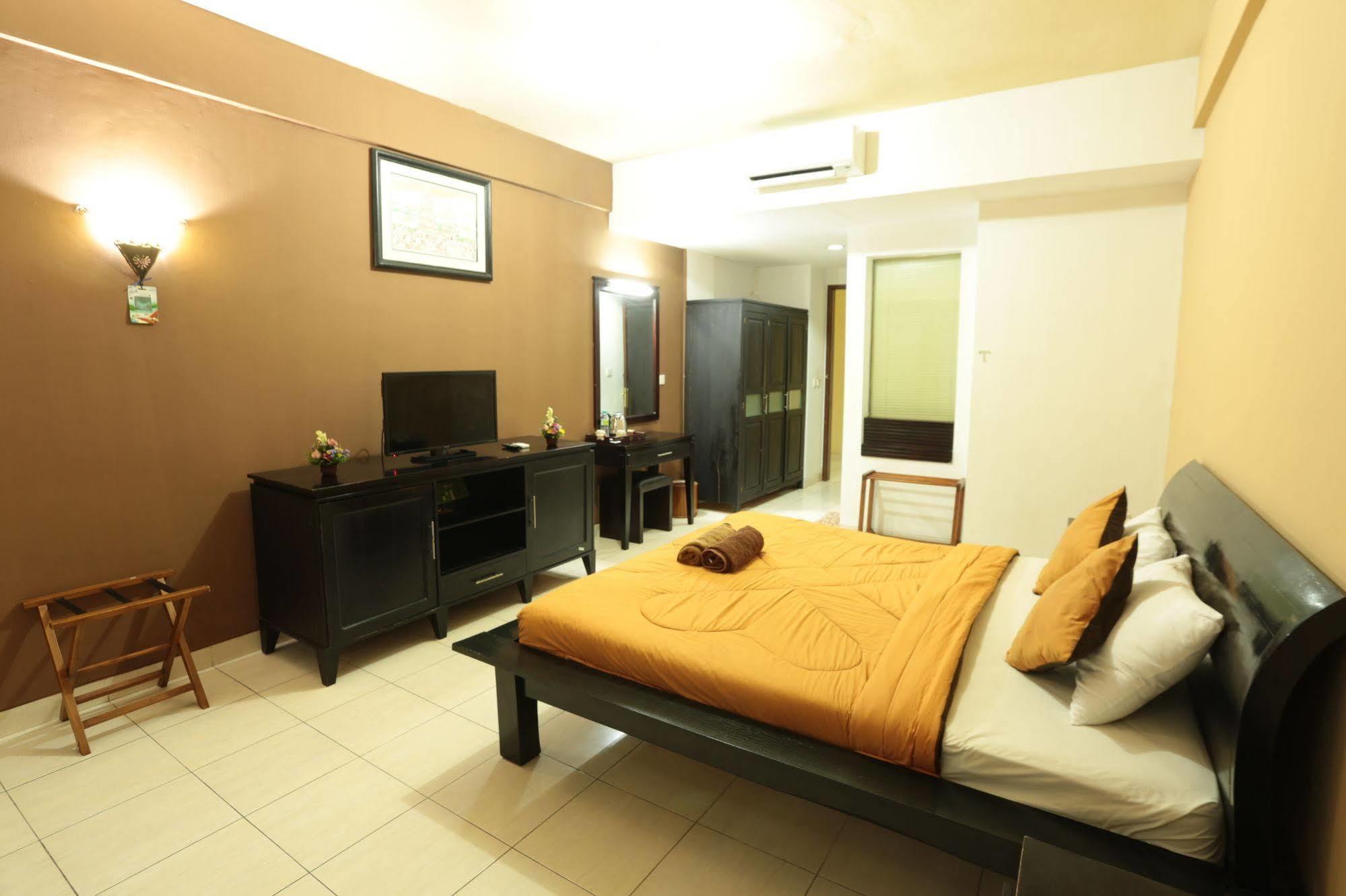 La Walon Hotel Kuta  Ngoại thất bức ảnh